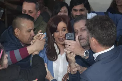 Cristina se recluye en su bunker a la espera de sus cómputos paralelos