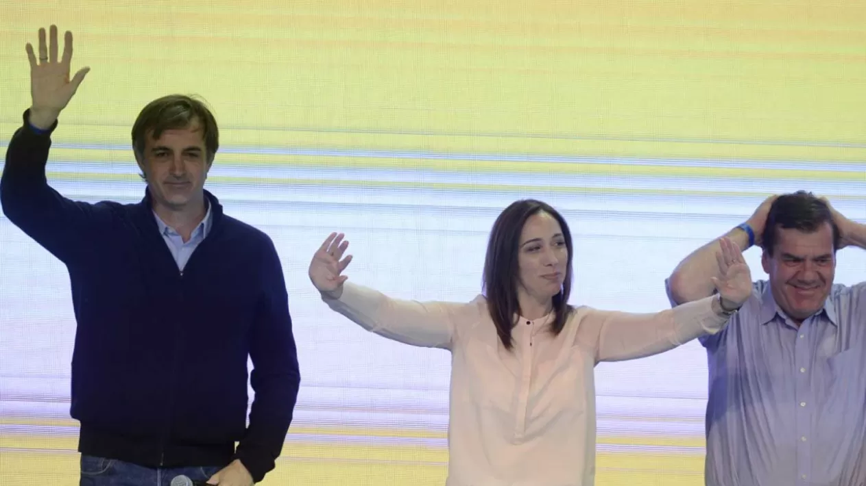 LOS GANADORES. Bullrich y la gobernadora Vidal se mostraron eufóricos con el resultado que arrojaron las urnas. telam