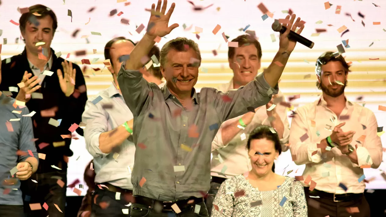 MAURICIO MACRI. El presidente festeja el triunfo de ayer. DYN