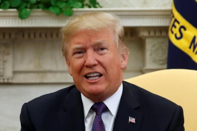 Trump dice que, sin Twitter, no sería presidente