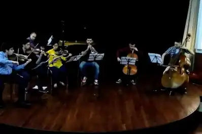 Música de cámara que ayuda a jóvenes talentos