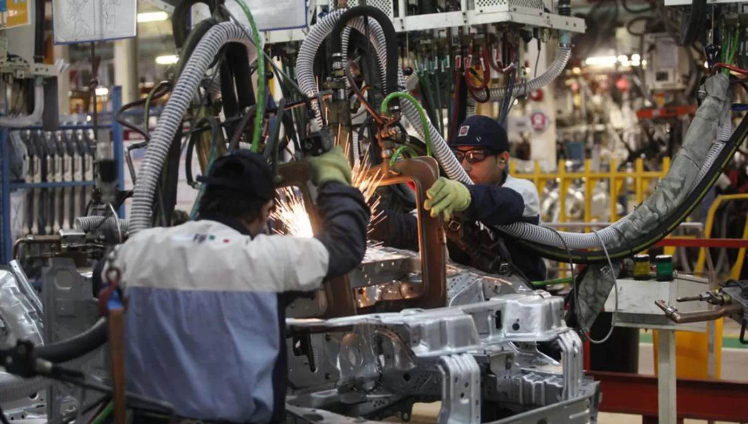 En agosto se contabilizaron un total de 12,204 millones de trabajadores registrados, según Trabajo. FOTO DE ARCHIVO. 