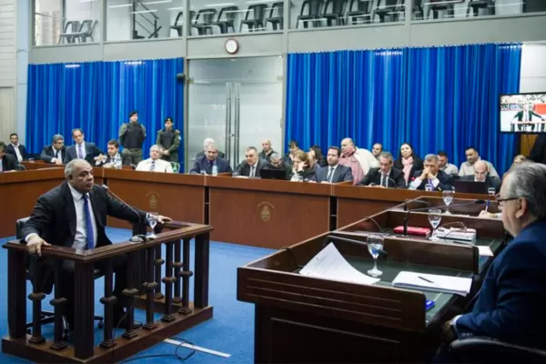 Clan Ale: fue un trámite anómalo e irregular”, expresaron los fiscales