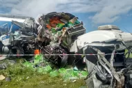 Tremendo choque entre tres camiones en la ruta 157: uno de los choferes murió