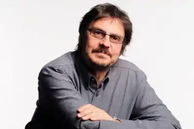 Esta noche,  clase abierta de Felipe Pigna