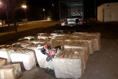 Secuestraron en Trancas un millonario cargamento de mercadería ilegal
