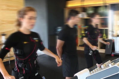 Qué es el electrofitness, el entrenamiento por el que una mujer terminó en terapia y que se practica en Tucumán