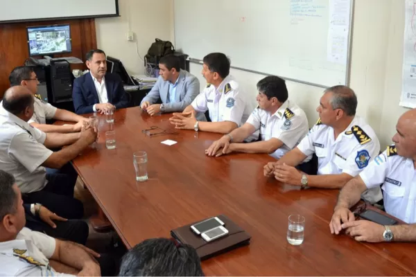 Preocupación y enojo en el Gobierno porque la Justicia liberó al acusado de matar a un policía