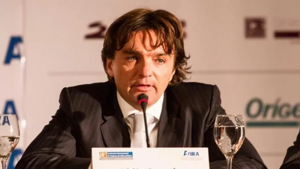 OPTIMISMO. Cosentino reconoció que ha llegado el momento de avanzar con cuestiones más específicas, como la reforma tributaria. foto de archivo