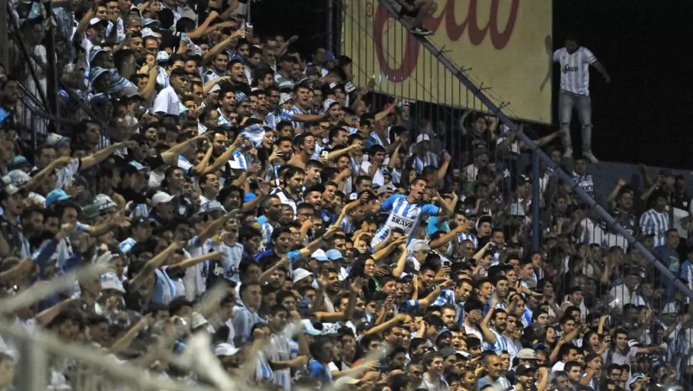 ILUSIÓN. Los “Decanos” sienten que están muy próximos a volver a ser protagonistas de la Copa Libertadores; para ello, deben vencer a Central el 10 del mes que viene. la gaceta / foto de franco vera