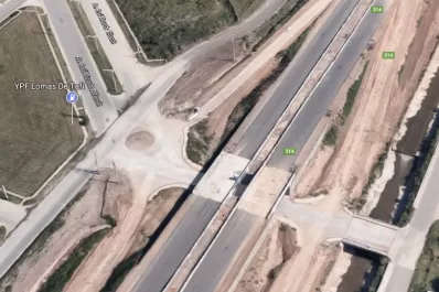 Un policía mató de dos disparos a un joven que quiso robarle a una mujer