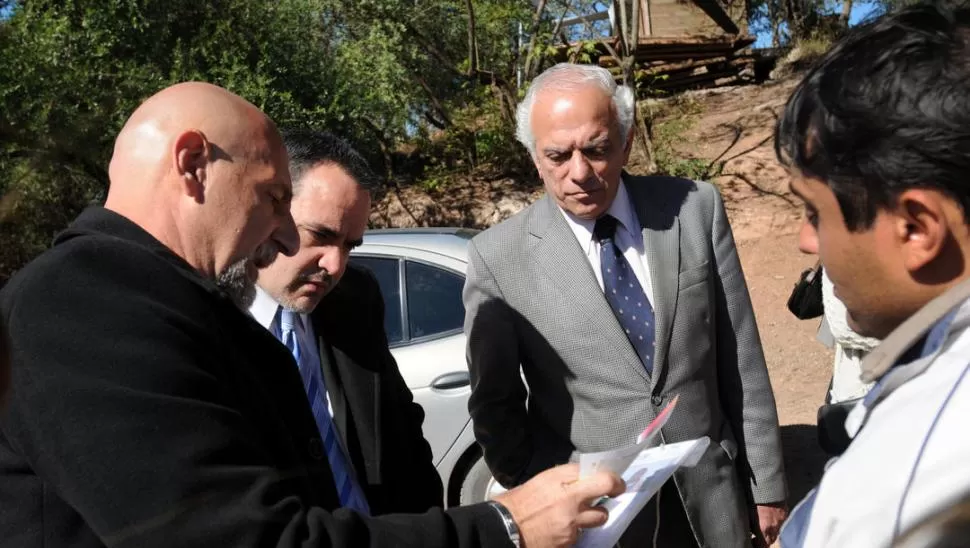 EL LETRADO QUE EXIGE EL DINERO. Emilio Mrad en una foto de archivo. la gaceta / foto de INÉS QUINTEROS ORIO
