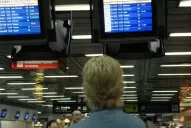 El paro de Aerolíneas se adelantó y dejó varados a 40.000 viajeros