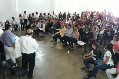 Acusan a las autoridades de la escuela de San Pedro de no haber tomado previsiones para evitar la intoxicación masiva