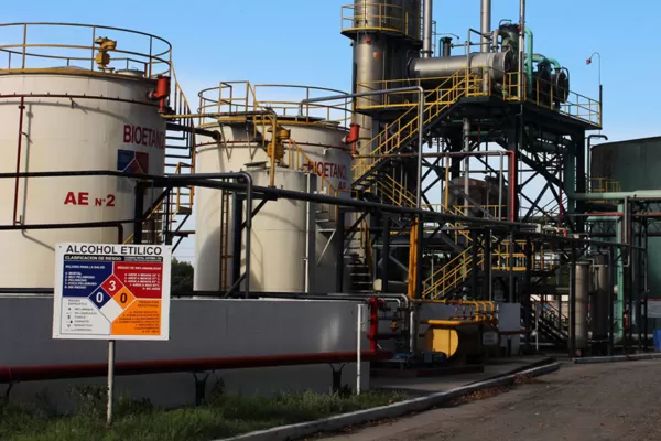 Azucareros acudirán a la Justicia para frenar la baja en el precio del bioetanol