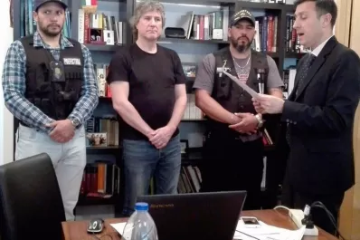 Boudou detenido: la primera foto preso en su departamento de Puerto Madero