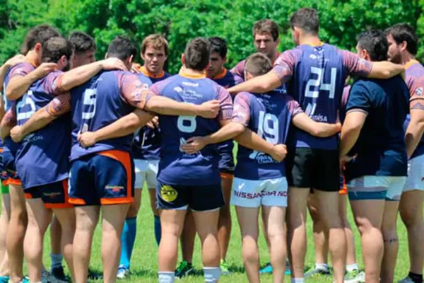 Los Naranjas llegaron a Newman en taxi para enfrentar a Buenos Aires
