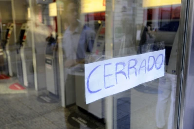 Por el Día del Bancario, hoy no atenderán los bancos