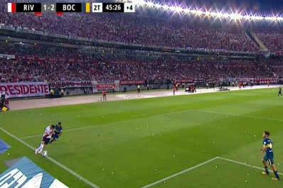 Mirá el polémico gol que le anularon a River