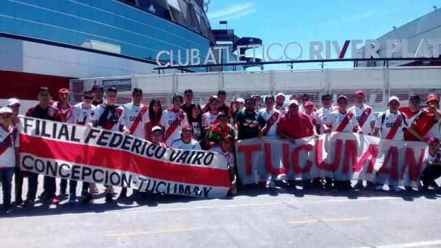 Los Organizadores Del Viaje Reconocieron Que No Fue Facil Llenar El Colectivo Pero Eso Se Debio A Que Muchos Tienen Que Trabajar Hoy Temprano No Por Los Organizadores Del Viaje Reconocieron Que No Fue Facil Llenar El Colectivo Pero Eso Se Debio A Que Muchos Tienen Que Trabajar Hoy Temprano No Por