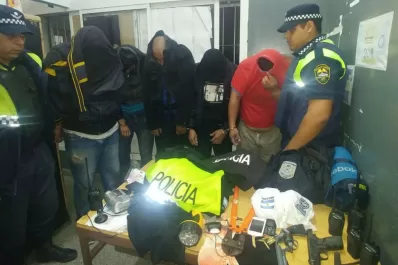 Detienen a cinco sospechosos que se hacían pasar por policías