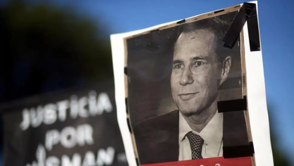 LAS PERICIAS. Los expertos aseguran que Nisman murió asesinado. REUTERS (ARCHIVO)