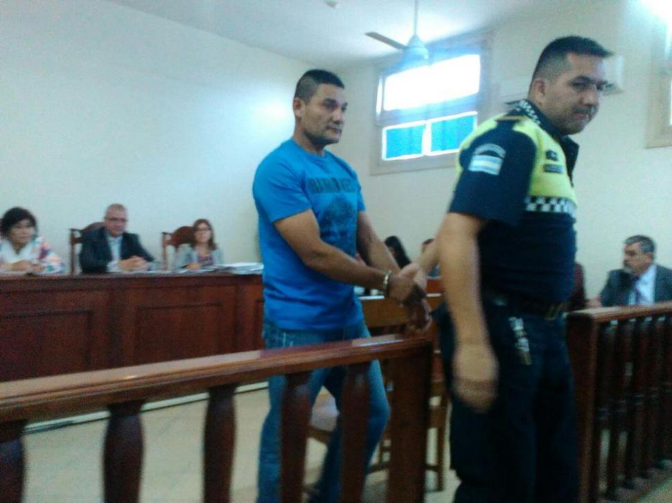 Presentaron a un preso que no tenía que ver con el juicio