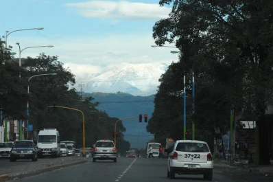 Original modo de abordar lo tucumano actual