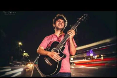 “Zapping” unifica las búsquedas estéticas de David Dionisio