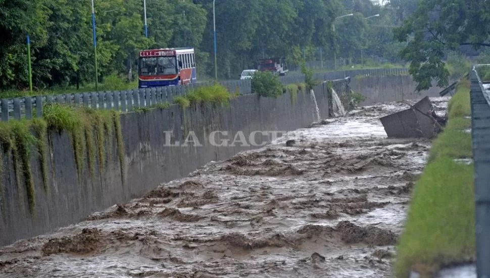 Canal Sur: se podrían inundar 150.000 vecinos de la Capital