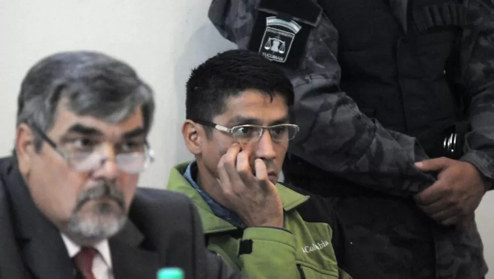 HORAS INTERMINABLES. Durante más de un mes Acosta estuvo sentado en el banquillo de los acusados. la gaceta / foto de franco vera