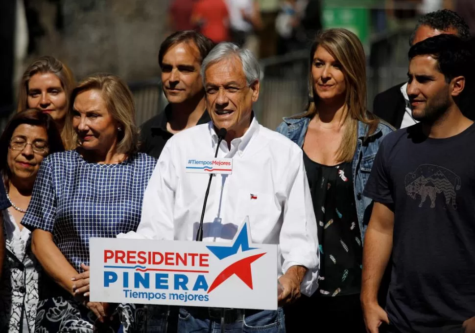 PROMESAS. Piñera aseveró, durante la campaña, que “corregirá las reformas” que hizo Bachelet y que duplicará el crecimiento económico del país.   reuters