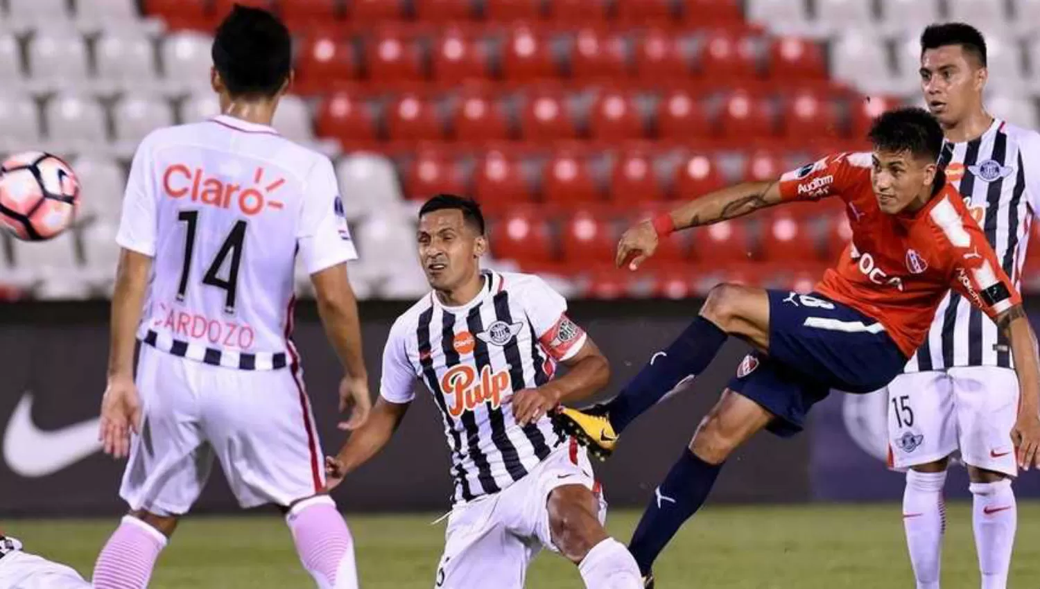 Independiente perdió en Paraguay ante Libertad por la ida de la semifinal de la Sudamericana