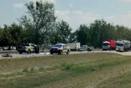 Un auto y una moto chocaron en la avenida Circunvalación: murió una mujer