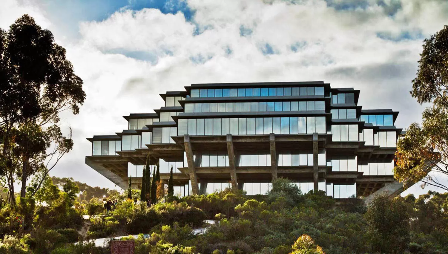 El edifico de la Universidad de California San Diego. FOTO TOMADA DE UCSD.EDU