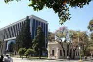 Con el “chanchito” de la Legislatura se pueden pagar seis años de dietas