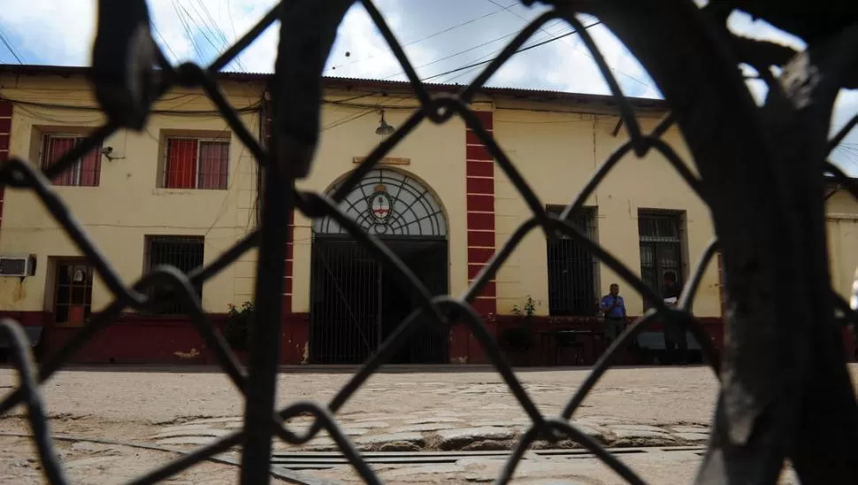 VILLA URQUIZA. Investigan si un preso fue asesinado por encargo, tras denunciar el tráfico de estupefacientes. la gaceta / foto de franco vera