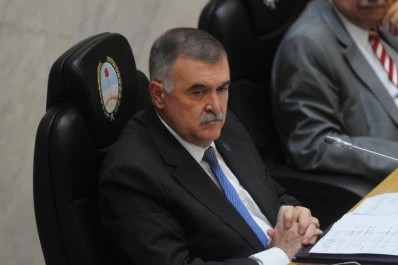 La Cámara sumó $ 420 millones para sueldos