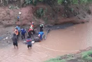 Hallaron la moto del hombre que fue arrastrado por la correntada del canal norte