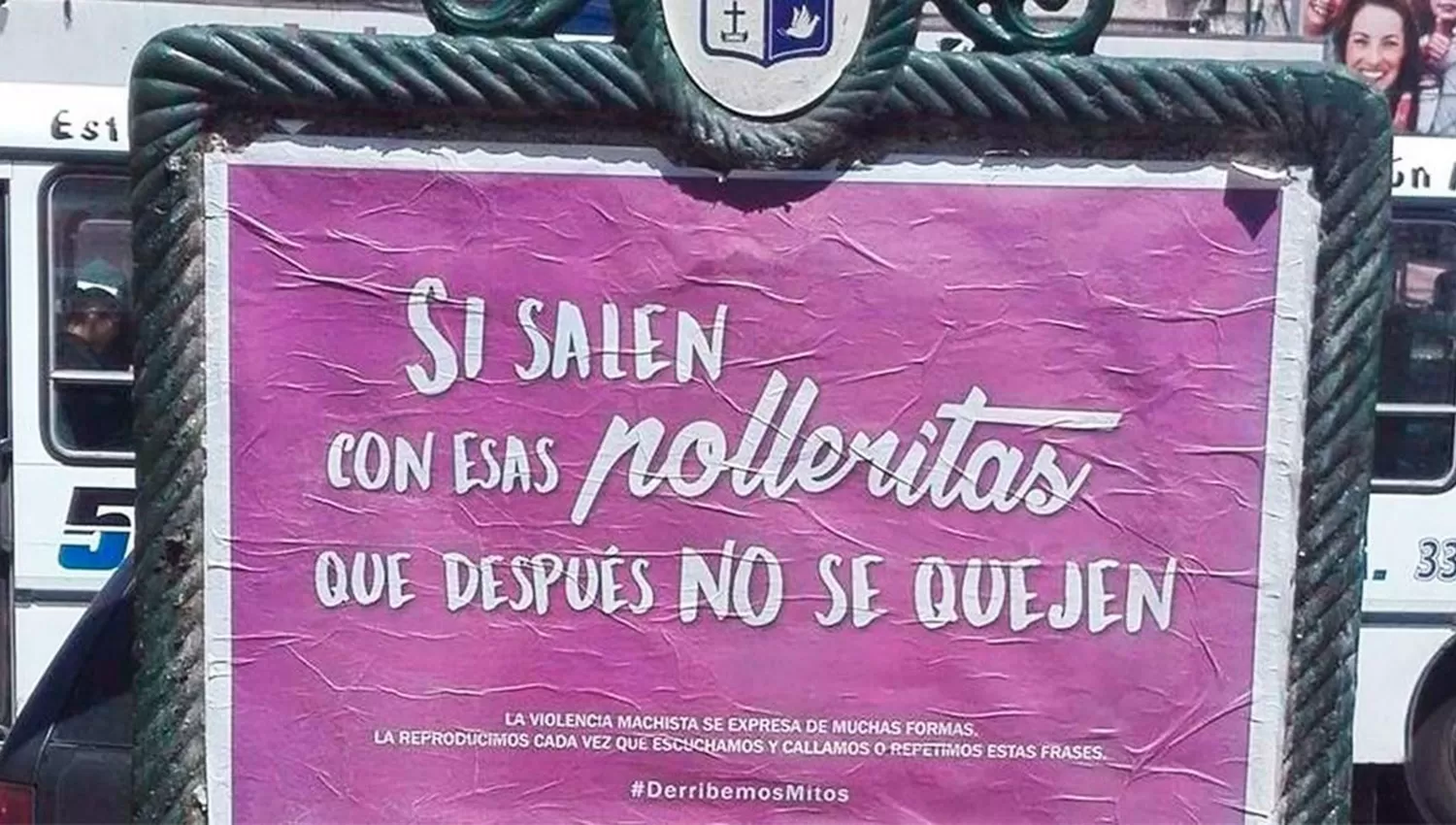 Uno de los carteles que produjo polémica en el municipio de Pilar, en Buenos Aires. FOTO TOMADA DE INFOBAE.COM