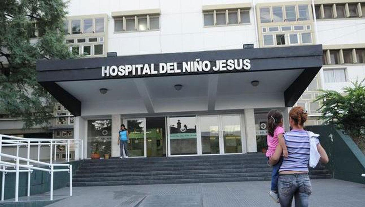 HOSPITAL DE NIÑOS. Dos de los chicos afectados están internados en este centro asistencial. ARCHIVO
