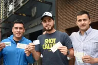 Con toda la fe puesta en el equipo, los socios de Atlético aseguraron su entrada para la final con River