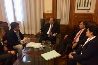 Dirigentes de la Bancaria en Casa de Gobierno