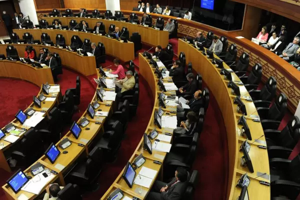 Dip asume como legislador provisorio y la Legislatura se completa luego de dos años