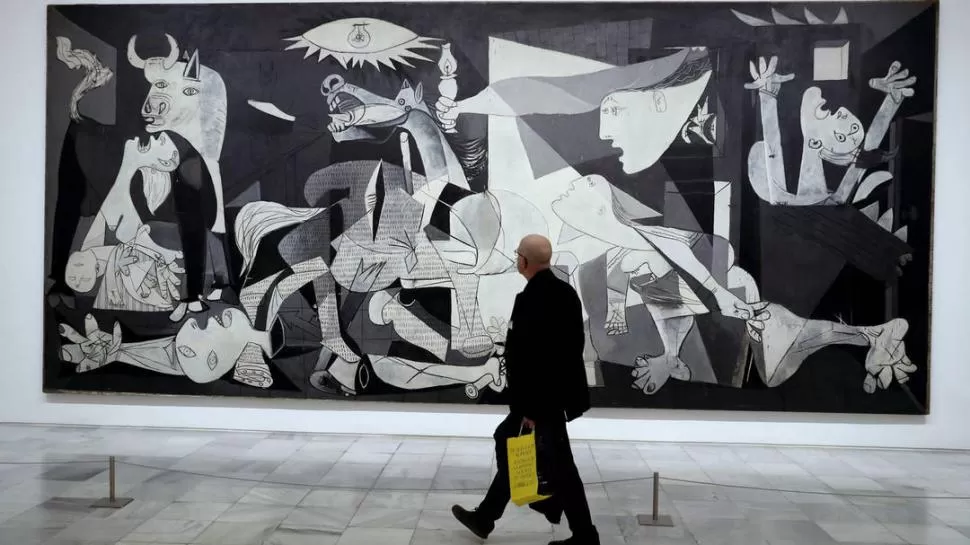 GUERNICA. La obra de Picasso refleja el feroz bombardeo a la ciudad del país Vasco. ecestaticos.com
