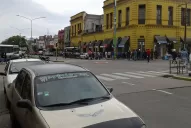 Una protesta de ambulantes genera otro día de caos vehicular en la zona de El Bajo