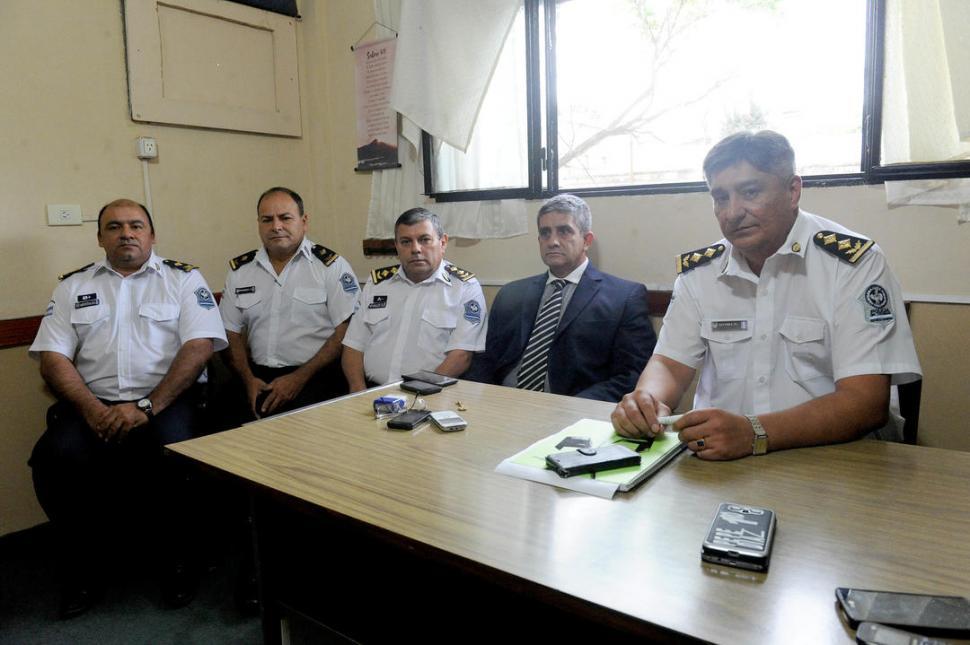 Cambian los jefes en puestos claves de la Policía