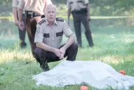 Una cacería en el bosque se convierte en una persecución