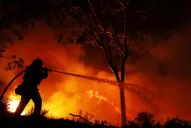 Famosos dejaron sus mansiones a causa del fuego