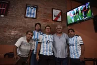 Ex jugadores “decanos” continúan con la camiseta puesta